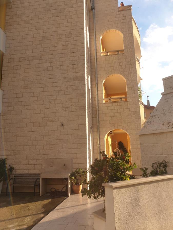 Villa Vujcic Makarska Exterior photo